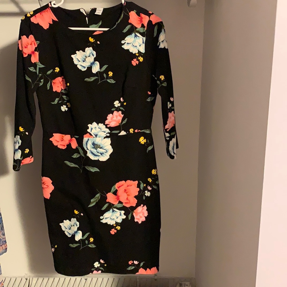Old Navy floral and black dress